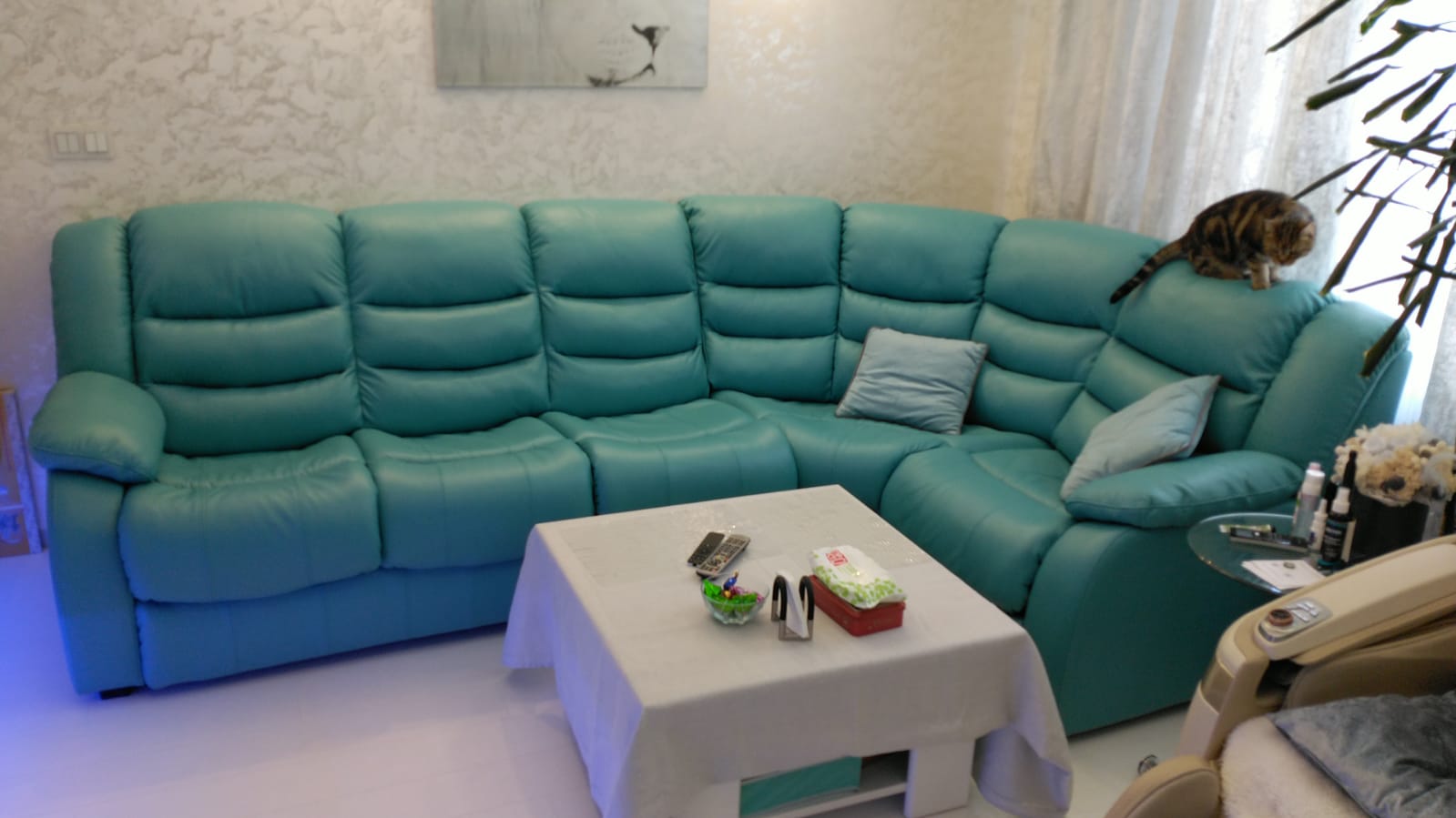 Перетяжка дивана на дому. Нагатинский Затон 